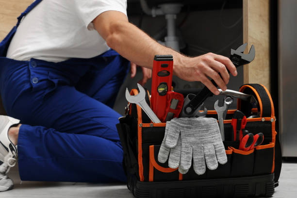 Best Water Leak Repair  in Lake Magdalene, FL